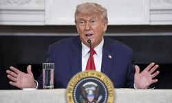 Trump’tan İran’a sert uyarı: “Herkes Tahran’ı derhal terk etmeli”