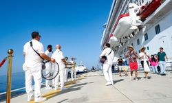 Bodrum'a gelen turistler Türk ezgileriyle karşılandı