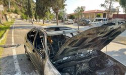 20 gün önce satın aldığı otomobil alev alev yandı
