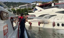 Alanya’da iskeleye bağlı lüks yat alevlere teslim oldu