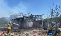 Ankara’da çıkan yangında bir ev kullanılamaz hale geldi