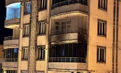 Apartmanda çıkan yangın paniğe neden oldu