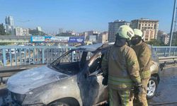 Ataşehir’de seyir halindeki cip alev alev yandı