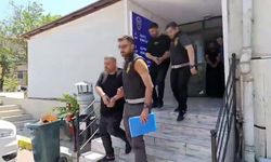 Avcılar’da 2 kişinin yaralandığı silahlı kavgada 3 şüpheli adliyeye sevk edildi