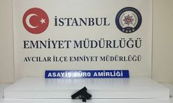 Avcılar’da sokak ortasında iki kişiyi silahla vuran şüpheli yakalandı