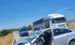 Bursa’da dikkatsizlik kazaya sebep oldu: 5 yaralı