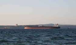 Çanakkale Boğazı’nda gemi makine arızası yaptı
