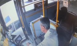 Gaziantep’te otobüs şoförüne direksiyon başında silahlı saldırı: O anlar kamerada