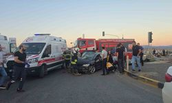 Gaziantep’te tır ile otomobil çarpıştı: Nişanlı çift yaralandı