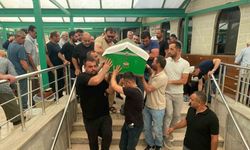 Girdiği denizde hayatını kaybetmişti, son yolculuğuna uğurlandı