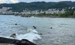 Giresun’da denizde akıntıya kapılan çocuğu arama çalışmaları sürüyor