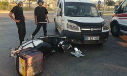Hafif ticari araç ile çarpışan motosikletli ağır yaralandı