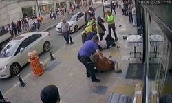 Karabük’te kadınların saç saça kavgasını polis bile güçlükle ayırdı