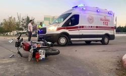 Karaman’da otomobille çarpışan motosiklet sürücüsü yaralandı