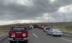 Karpuz yüklü tır devrildi: 1 ölü, 3 yaralı