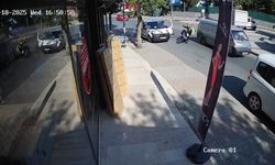 Kartal’da araç kapısına çarpan motosiklet sürücüsü yaralandı