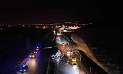 Kırıkkale’de alkol yüklü tır devrildi