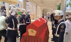 Kırşehirli uzman çavuş ve eşi trafik kazasında hayatını kaybetti