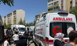 Klima ünitesinden çıkan yangında duman binayı kapladı, 4 kişi etkilendi