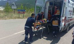 Konya’da motosiklet virajı alamadı: 2 yaralı