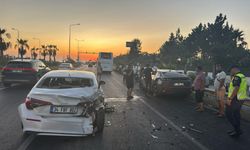 Manavgat’ta zincirleme kaza: 1 yaralı