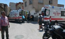 Motosiklet ile hafif ticari araç çarpıştı: 2 yaralı