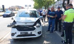 Samsun’da 4 araçlı zincirleme trafik kazası: 2 yaralı