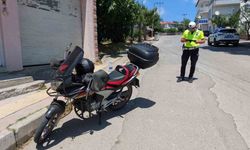 Samsun’da devrilen motosikletin sürücüsü yaralandı