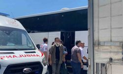 TEM’de 2 tır ve yolcu otobüsü kazaya karıştı: 1’i ağır 3 yaralı