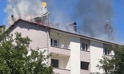 Tunceli’de bina çatısında çıkan yangın söndürüldü
