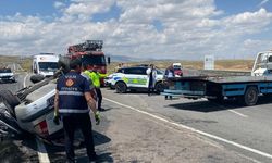 Van’da otomobil takla attı: 1 ölü, 3 yaralı