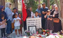 Ferdi Zeyrek’in mezarı Babalar Günü’nde ziyaretçi akınına uğradı