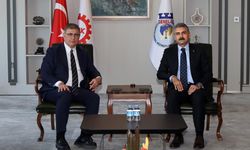 Genel-İş Başkanı Çalışkan Başkan Tugay'ı TİS masasına çağırdı!