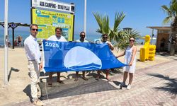 Kuşadası plajları 25 Mavi Bayrak'la taçlandı