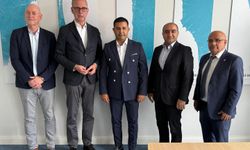 Başkan Ömer Günel Berlin'de turizmcilerle bir araya geldi