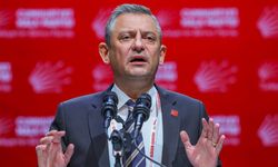 Özgür Özel: Trump’la iyi olmak marifet değil, haddini bildirmemek eksiklik!