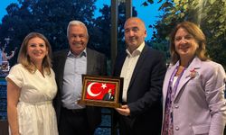 Başkan Şadi Özdemir Peja’nın Kurtuluş Günü törenlerine katıldı