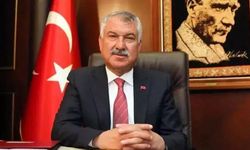 Adana Büyükşehir Belediye Başkanı Zeydan Karalar ile birlikte 6 şüpheli tutuklandı