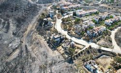 İzmir’in gözde yazlık merkezi hayalet kasabaya döndü