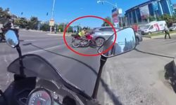 Motosiklet ile SUV aracın çarpışması kask kamerasında