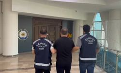 Sahte çekle dolandırıcılık suçundan aranan şahıs yakalandı