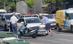 Yol verme tartışmasında aracın önünü kesti, sileceği kırıp cama yumruk attı