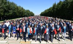 Rotaryenler yeni döneme Anıtkabir'de Ata'ya saygı ile başladı