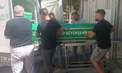Oyun oynarken bornoz ipi boğazına dolandı! 6 yaşındaki Özlem kurtarılamadı