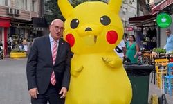 Saraçhane'ye Pikachu ile yürüyen Mahmut Tanal engel tanımadı!