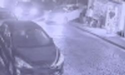 Bodrum’da alkollü sürücü ortalığı birbirine kattı: iş yerlerine ve araçlara çarptı