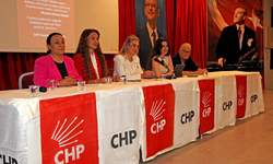CHP Çeşme Kadınları Dayanışma İçin Toplandı