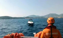 Bodrum’da makine arızası yaşayan tekne kurtarıldı