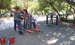 Turgutlu Belediyesi çocuklara yeni oyun alanları oluşturuyor