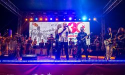 ‘Musa Göçmen ve Senforock’ orkestrası konseri ile zirve yaptı